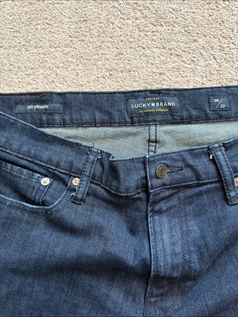 Lucky Brand Men's 221 Straight Jeans in Dark Blue Wash - 36 x 32